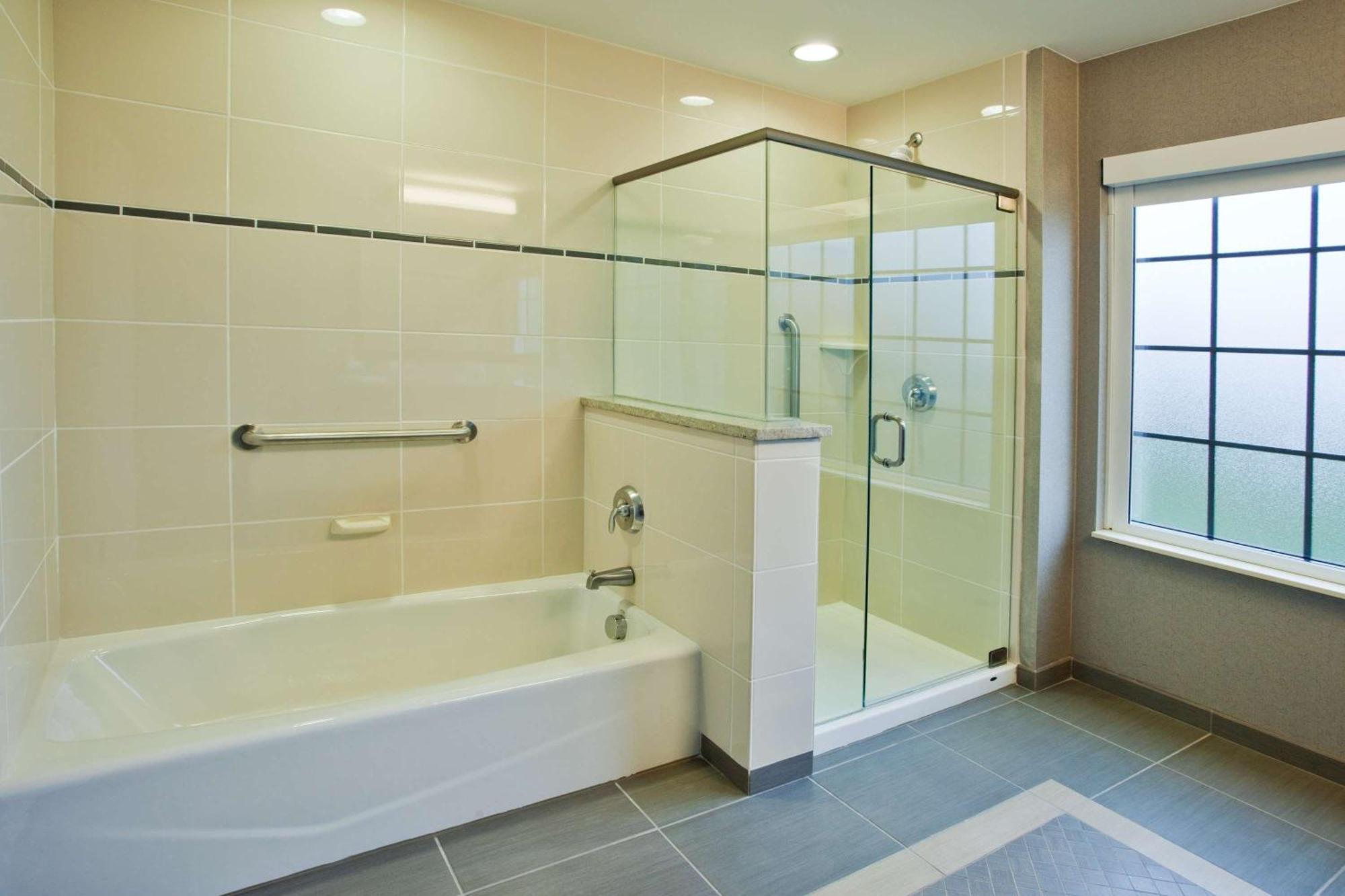 Hampton Inn & Suites Chapel Hill/Carrboro Εξωτερικό φωτογραφία