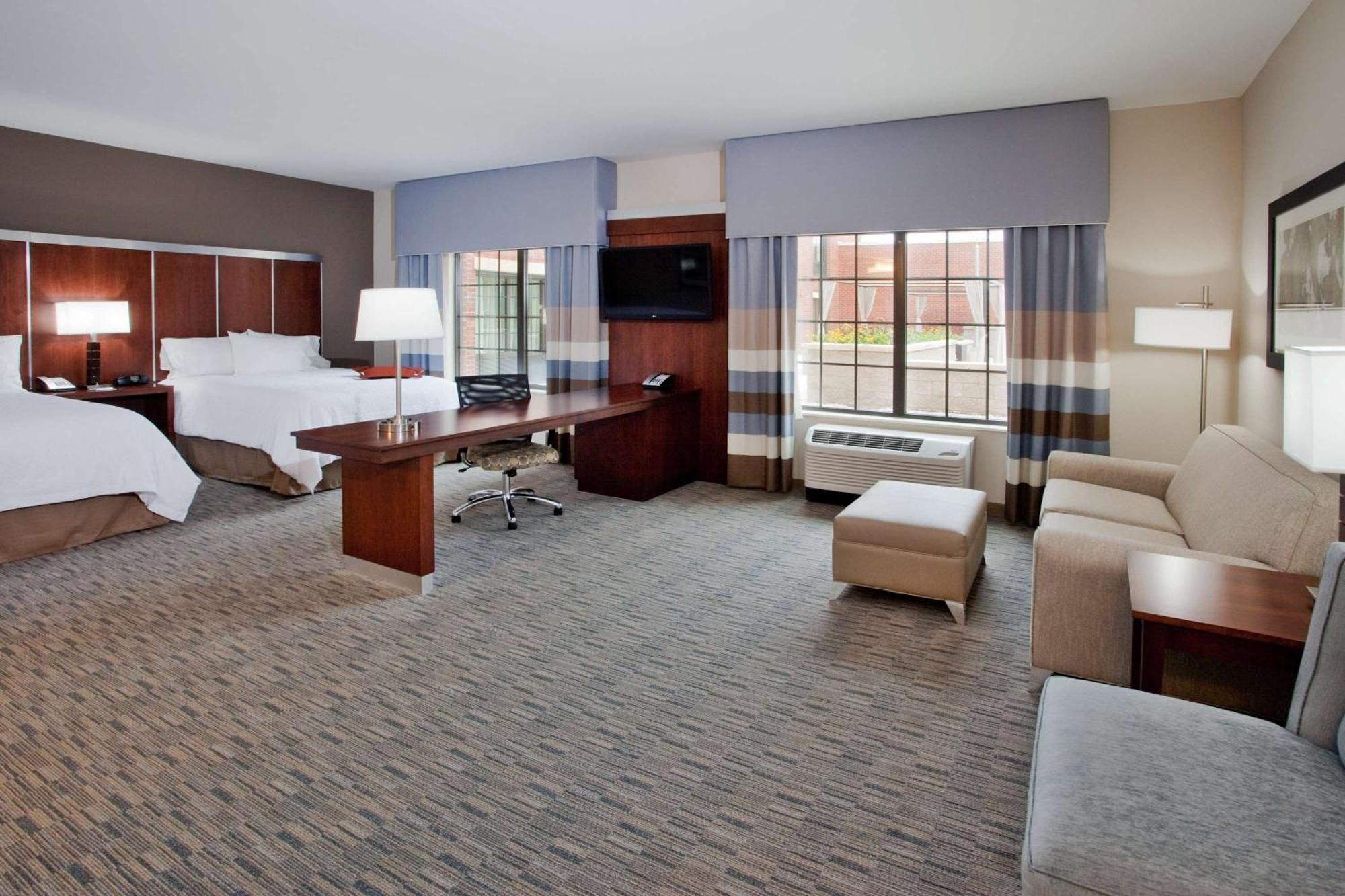Hampton Inn & Suites Chapel Hill/Carrboro Εξωτερικό φωτογραφία