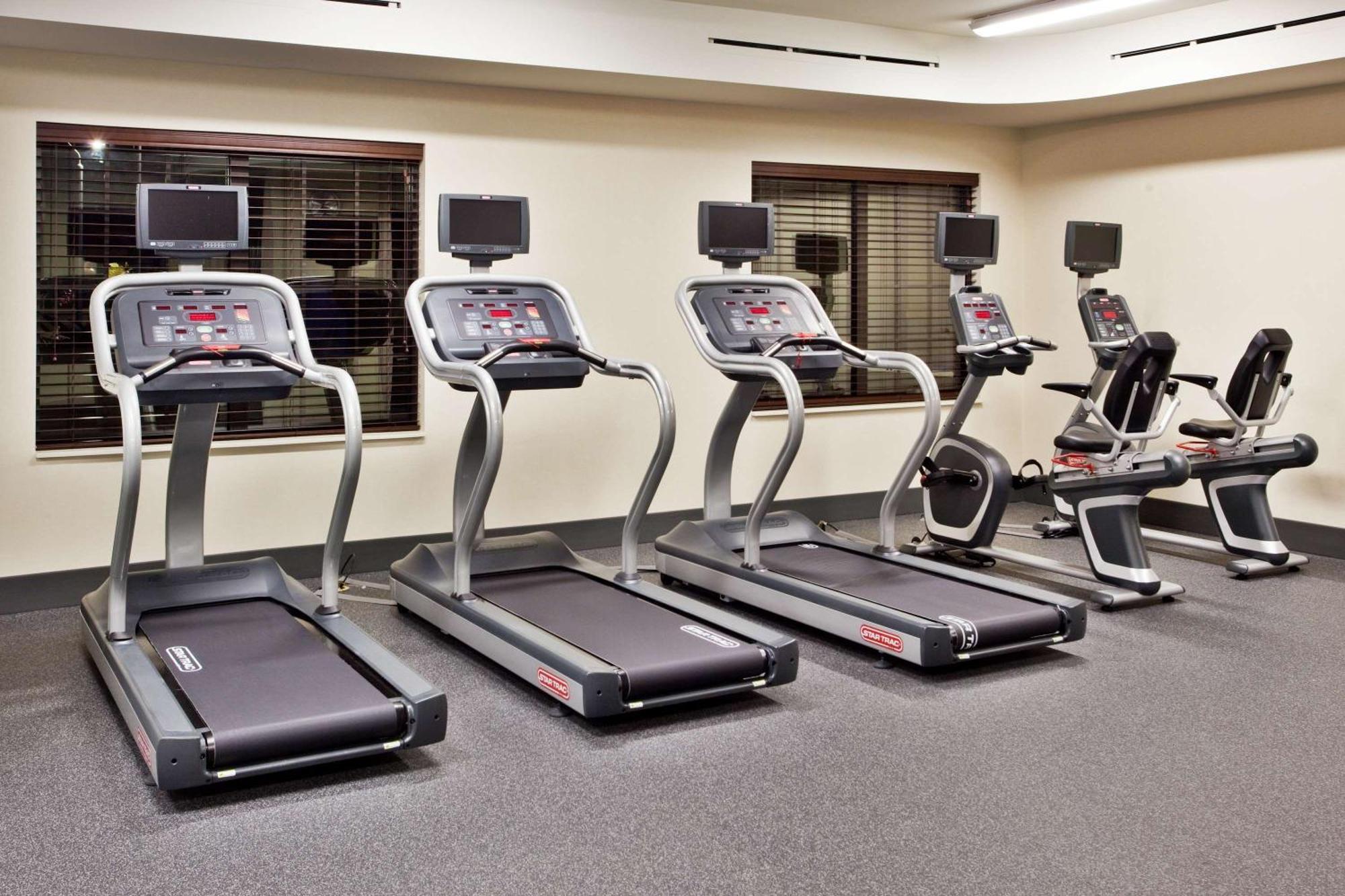 Hampton Inn & Suites Chapel Hill/Carrboro Εξωτερικό φωτογραφία