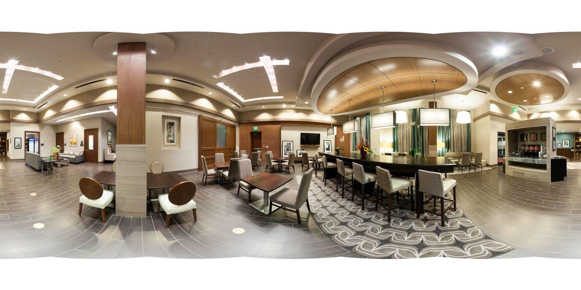 Hampton Inn & Suites Chapel Hill/Carrboro Εξωτερικό φωτογραφία